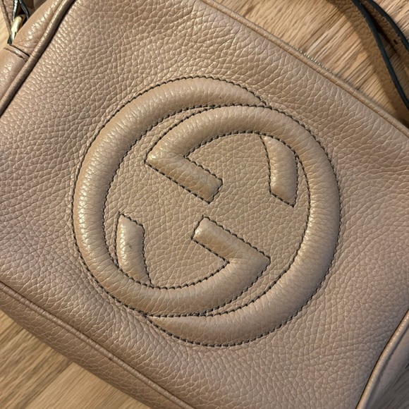 GUCCI Disco Soho Leather Crossbody - Picture 2 of 5